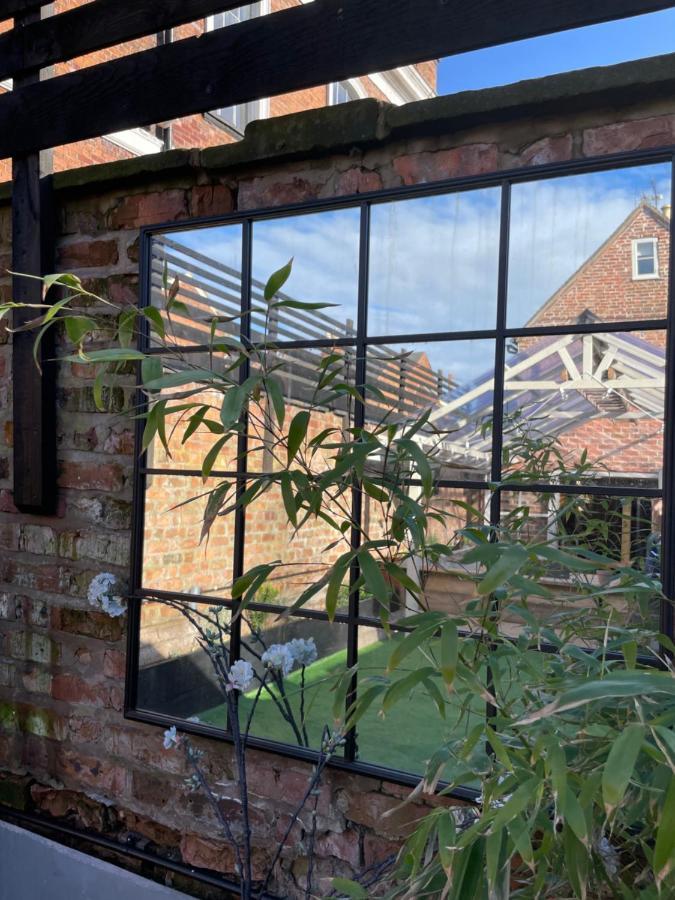 The Walled Garden At Cheshire Boutique Bathhouse Nantwich Esterno foto