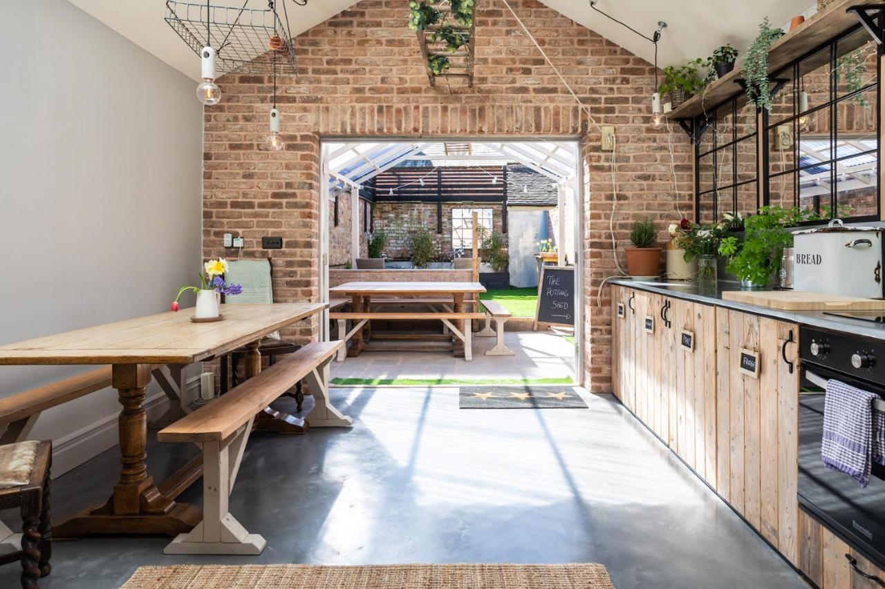 The Walled Garden At Cheshire Boutique Bathhouse Nantwich Esterno foto