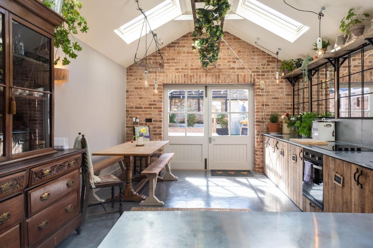 The Walled Garden At Cheshire Boutique Bathhouse Nantwich Esterno foto