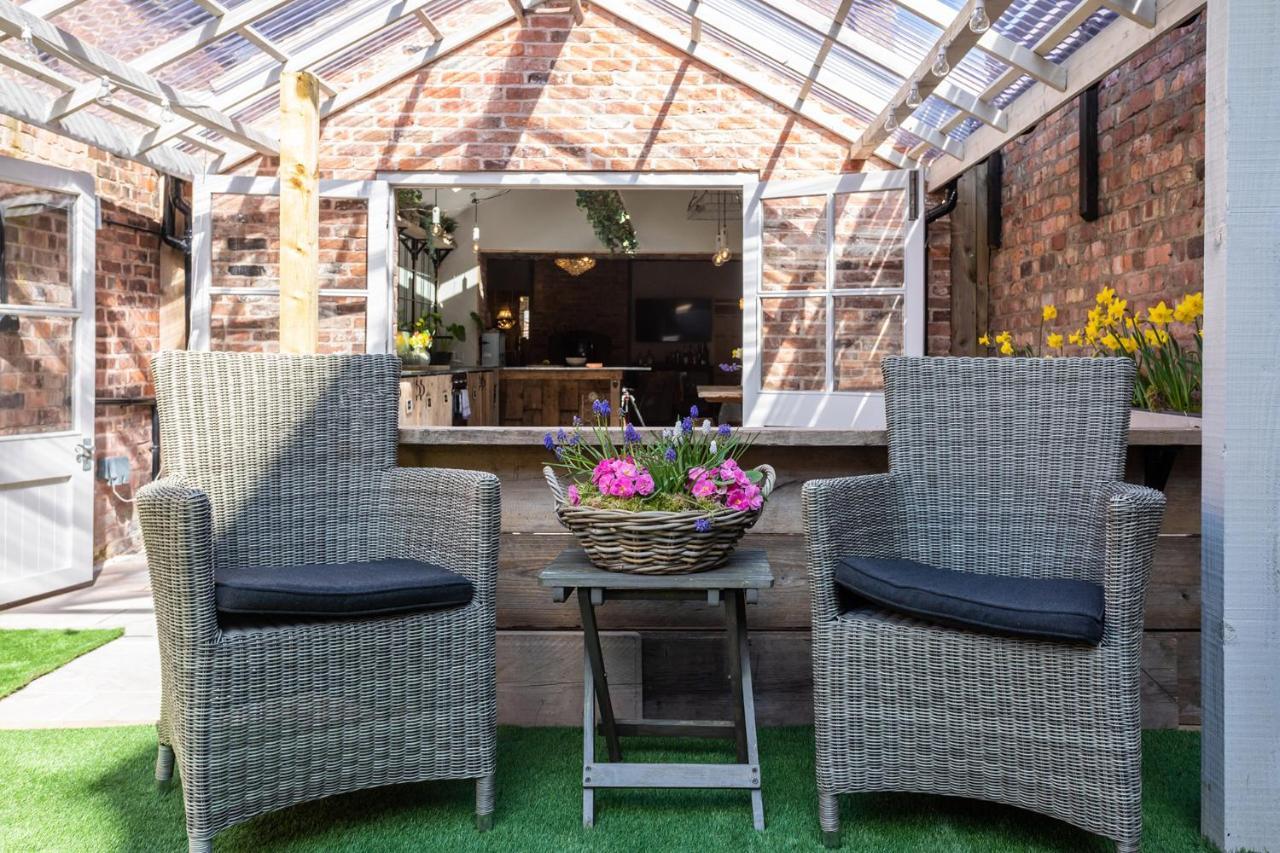 The Walled Garden At Cheshire Boutique Bathhouse Nantwich Esterno foto