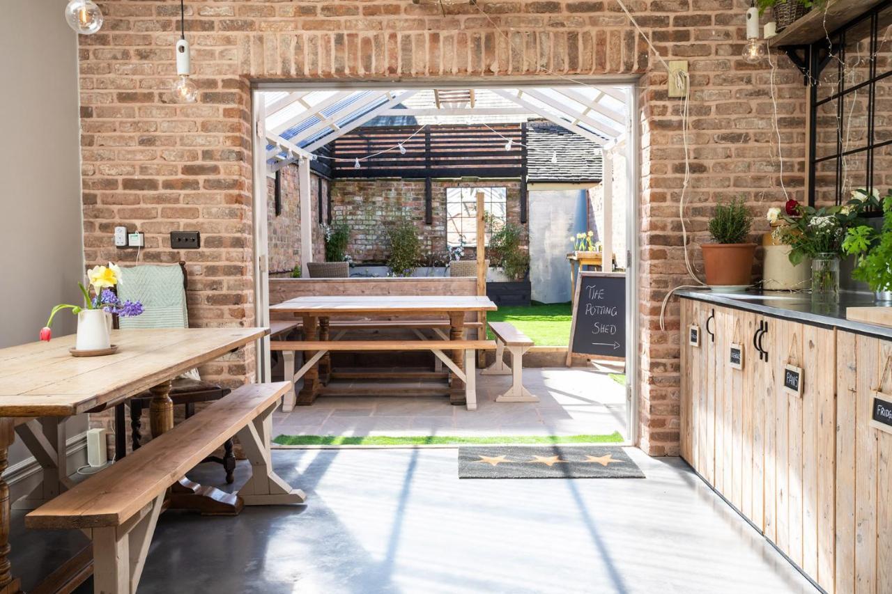 The Walled Garden At Cheshire Boutique Bathhouse Nantwich Esterno foto