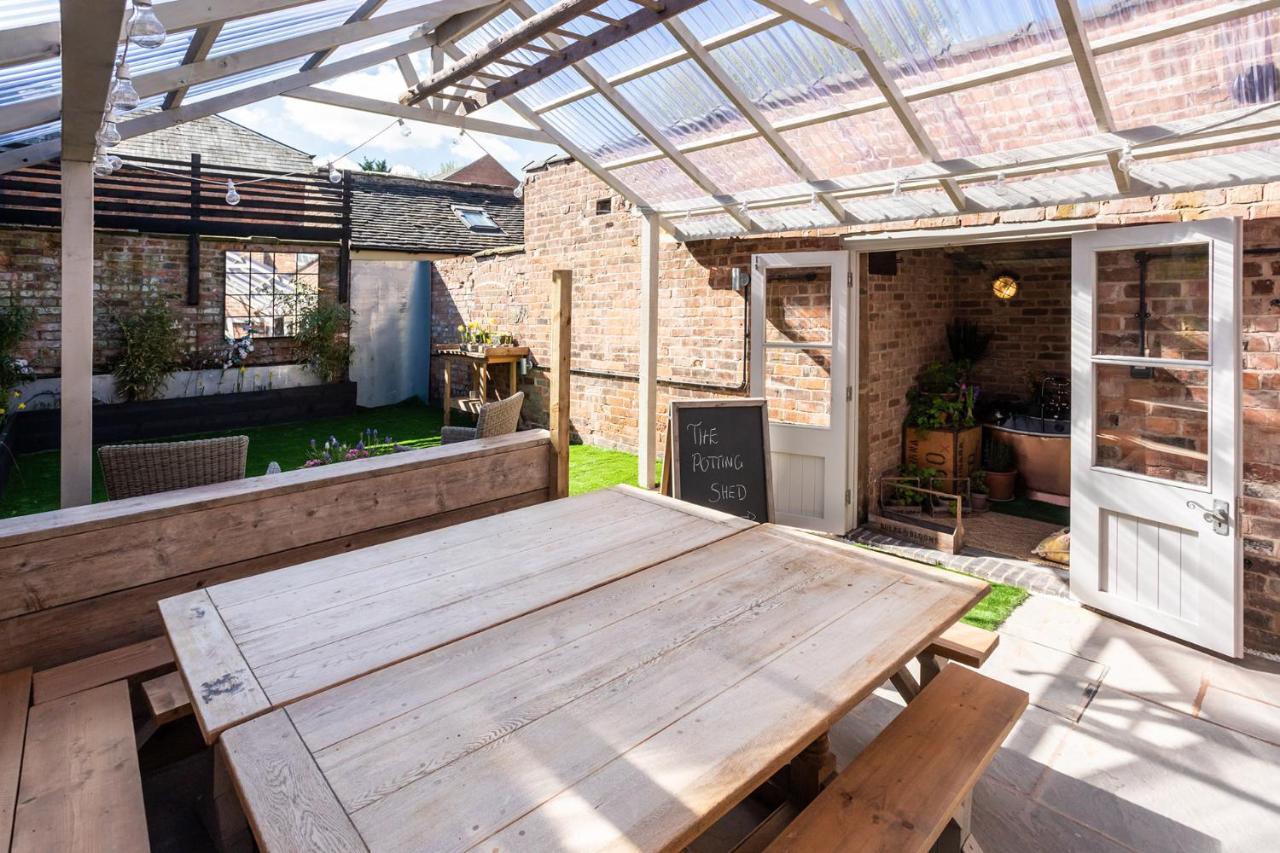 The Walled Garden At Cheshire Boutique Bathhouse Nantwich Esterno foto